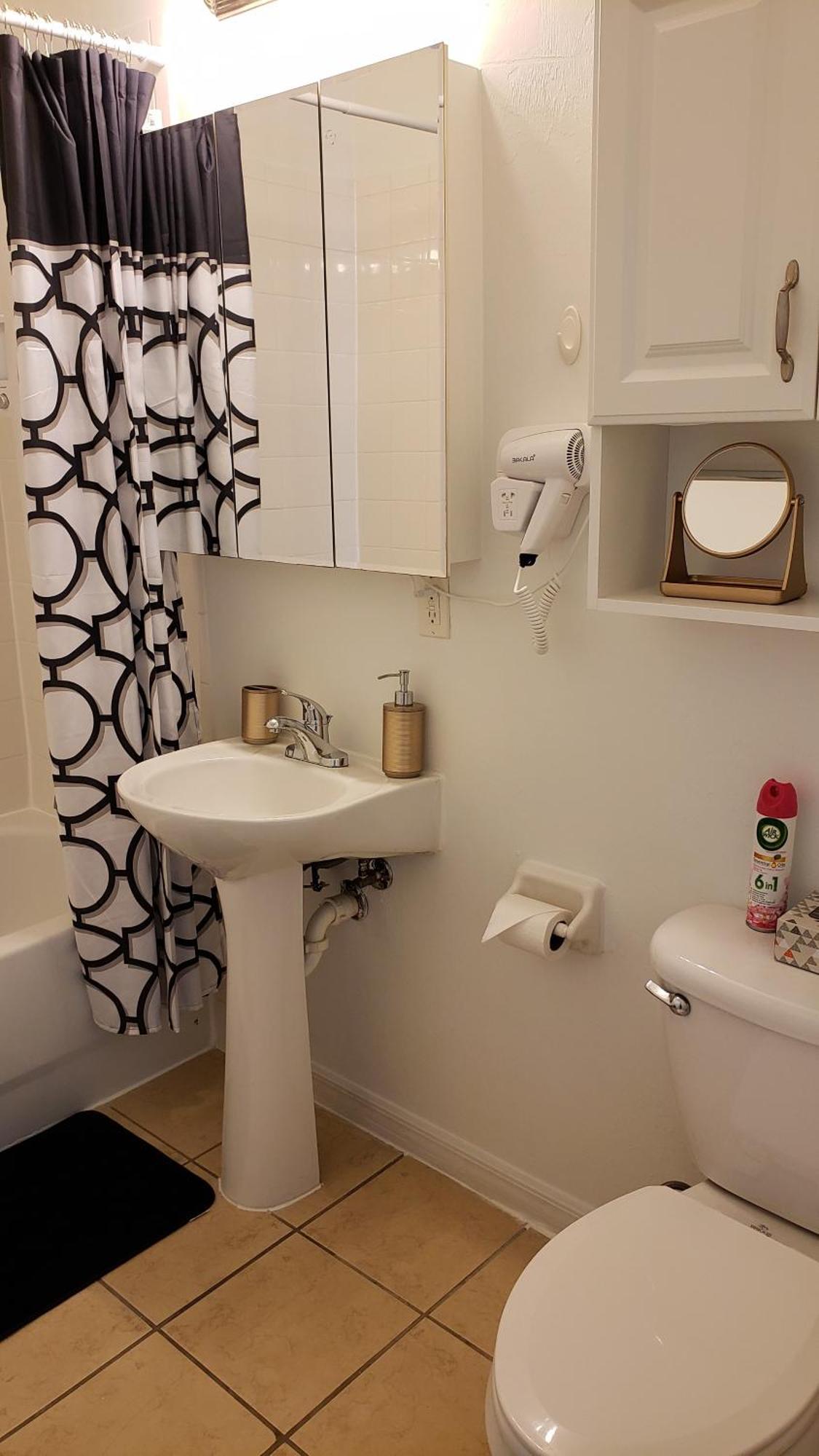 2 Master Suite Apartment Near North Florida Regional Med, Uf Health, & Mall Гейнсвил Екстериор снимка